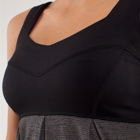LULULEMON Womens
Run Tame Me Tank Top... - Picture 4 of 11